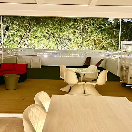 Impresionante Loft A Pasos Del Mar Y En La Manzana De Oro De * Marbella